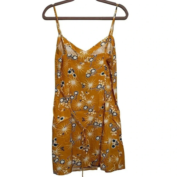 ModCloth NWT’s On Cloud Nineties shift dress. Size large - Picture 2 of 6